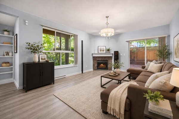 109 14980 101a Avenue, Surrey, BC, photo 2