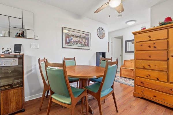 109 1588 Best Street, White Rock, BC V4B4G1 Photo 5