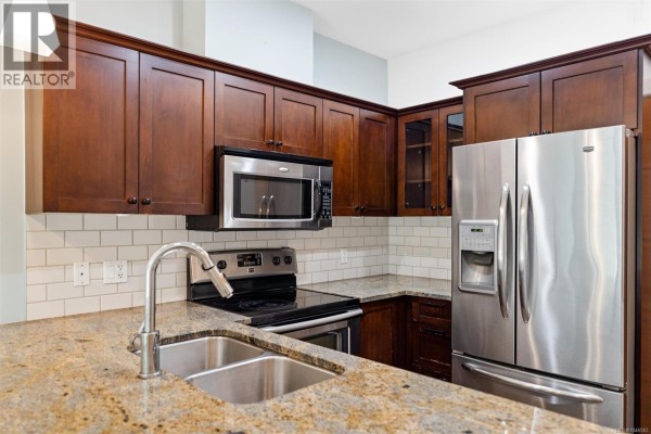 Kitchen - 109 201 Nursery Hill Dr, View Royal, BC V9B0H7 Photo 5