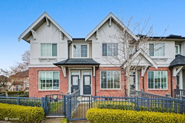 109 30989 Westridge Place, Abbotsford, BC V2T0E7 Photo 3