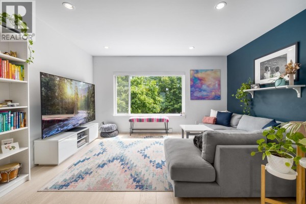 109 453 E 16th Avenue, Vancouver, BC V5T2T8 Photo 3