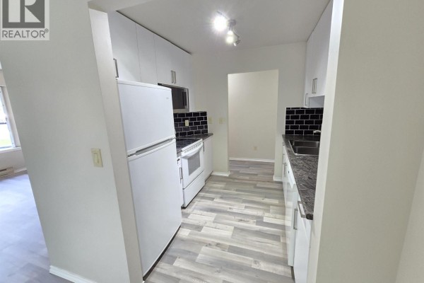 109 5250 Victory Street, Burnaby, BC V5J5H2 Photo 5