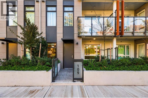 109 82 First Street, New Westminster