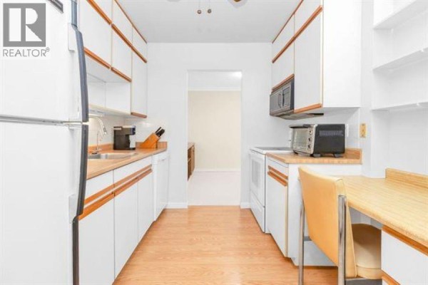 109 8760 No. 1 Road, Richmond, BC V7C4L5 Photo 2