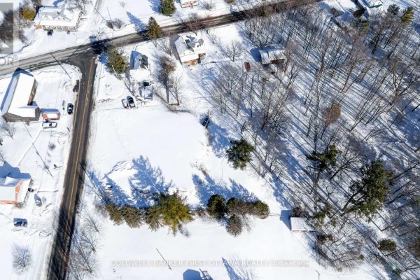 109 Bennett Lake Road, Tay Valley, ON K0G1A0 Photo 4