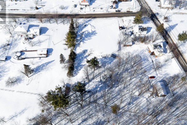 109 Bennett Lake Road, Tay Valley, ON K0G1A0 Photo 5