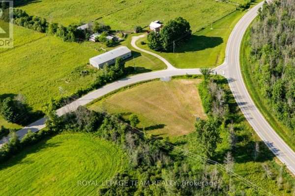 109 Christie Lake North Shore Road, Tay Valley, ON, photo 2