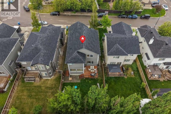 2pc Bathroom - 109 Evanscove Heights, Calgary, AB T3P0A4 Photo 3