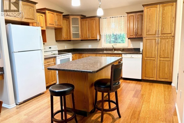 3pc Ensuite bath - 109 Good Spirit Crescent, Yorkton, SK S3N3J8 Photo 5