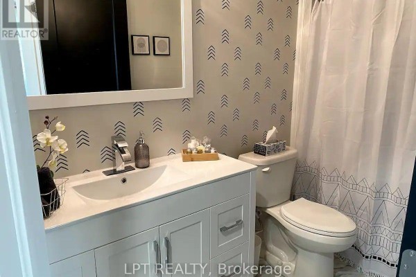 109 King Street E, Chatham Kent, ON, photo 3