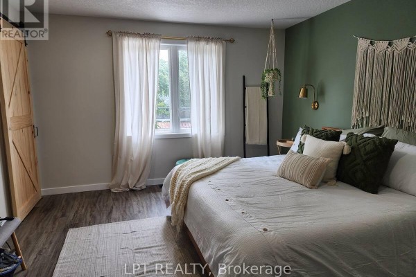 109 King Street E, Chatham Kent, ON N7M3N1 Photo 5