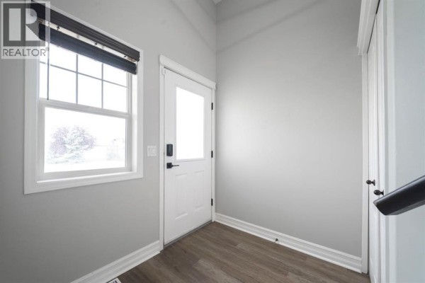Family room - 109 Laurier Road, Fort Mcmurray, AB T9K2L4 Photo 2