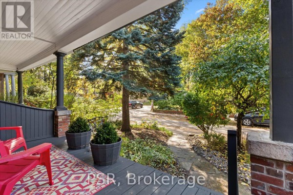 Dining room - 109 Macdonell Avenue, Toronto, ON M6R2A4 Photo 3