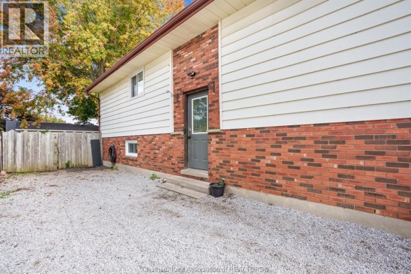 3pc Bathroom - 109 Mcgeorge Street, Blenheim, ON N0P1A0 Photo 3