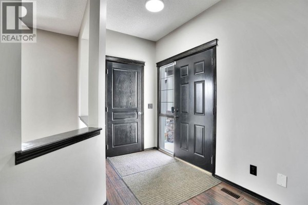 Kitchen - 109 Pantego Terrace Nw, Calgary, AB T3K0J9 Photo 3