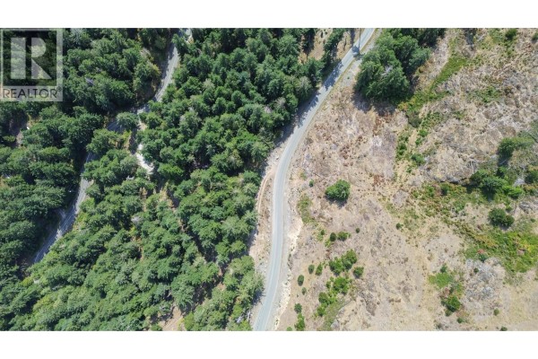 109 Skywater View, Salt Spring Island, BC V8K2W9 Photo 5