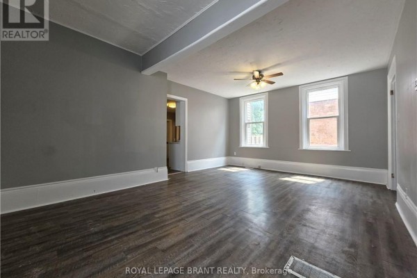 4pc Bathroom - 109 Sydenham Street, Brantford, ON N3R3Y7 Photo 3