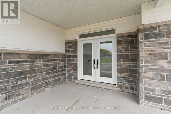 Kitchen - 109 Upton Drive, Beckwith, ON K0A1B0 Photo 4