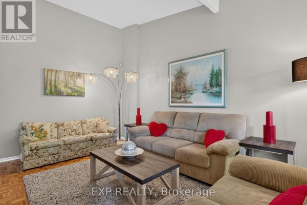 109 Woodfield Drive N, Ottawa, ON K2G0A1 Photo 5
