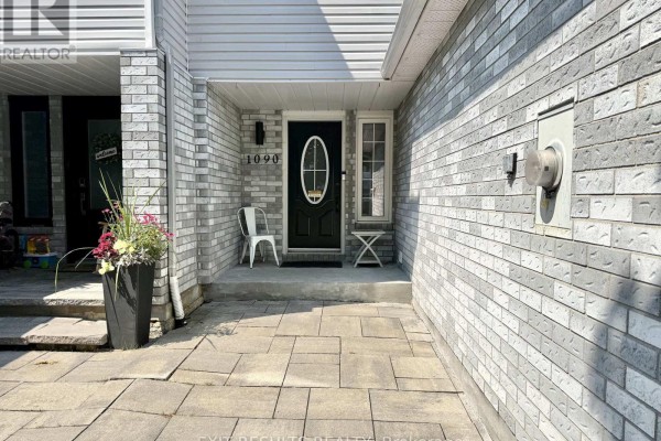 1090 Dianne Avenue, Clarence Rockland, ON, photo 2