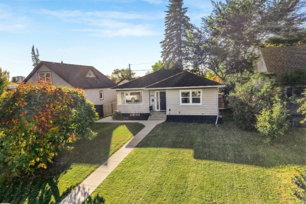 10906 118 St Nw, Edmonton