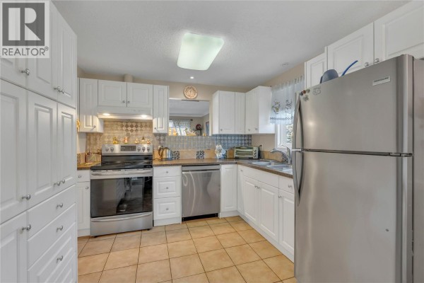 Primary Bedroom - 10907 Jubilee Road W Unit# 6, Summerland, BC V0H1Z0 Photo 4