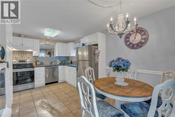 Kitchen - 10907 Jubilee Road W Unit# 6, Summerland, BC V0H1Z0 Photo 5