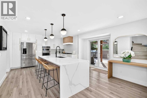 Kitchen - 10909 Hidden Valley Drive Nw, Calgary, AB T3A5V7 Photo 4