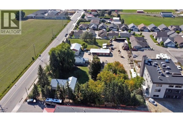 1091, 1131, 1171 10 Street Sw, Salmon Arm, BC V1E1T2 Photo 5