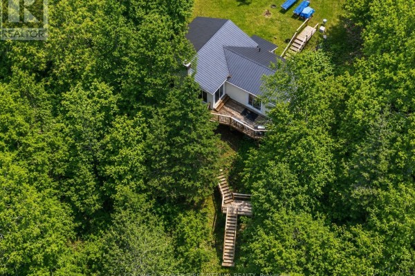1091 Big Clear Lane, Frontenac, ON, photo 2