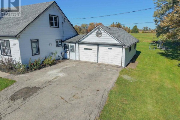 1091 Broad Street E, Haldimand, ON N1A2Z1 Photo 3