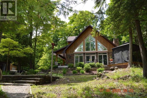 Loft - 1091 Carson Trail Road, North Frontenac, ON K0H2R0 Photo 3