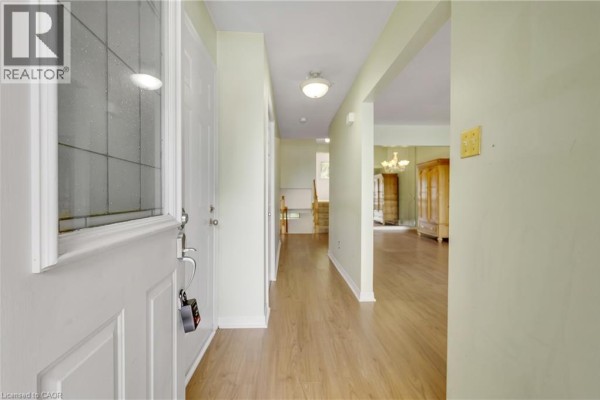 Family room - 1091 Stephenson Drive W, Burlington, ON L7S2A8 Photo 4