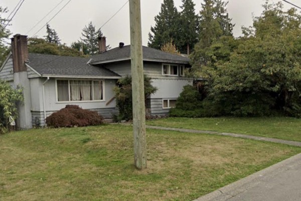 10910 128a Street, Surrey, BC V3T3G2 Photo 2