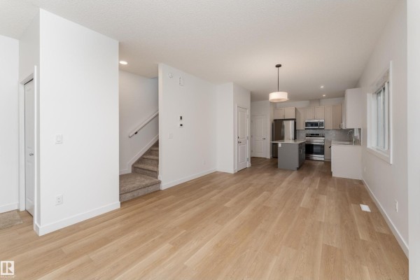Bedroom 2 - 10916 & 10918 154 Street Nw, Edmonton, AB T5P2J9 Photo 5