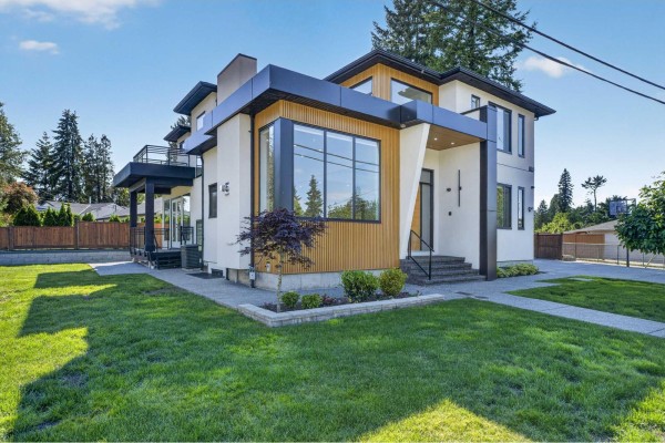 10925 Oriole Drive, Surrey, BC V3R5A4 Photo 2