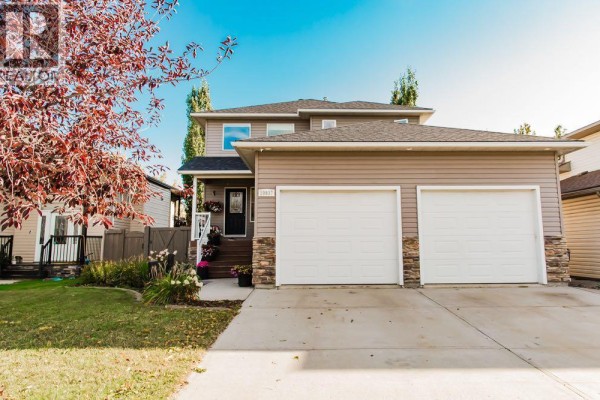 4pc Bathroom - 10937 65 Avenue, Grande Prairie, AB T8W0B3 Photo 4