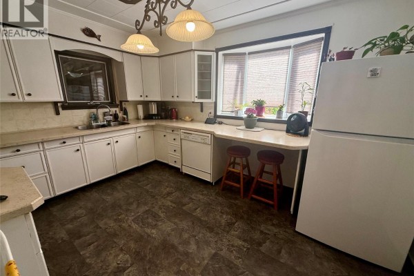Other - 1094 Wanjoff Road, Robson, BC V0G1X0 Photo 2