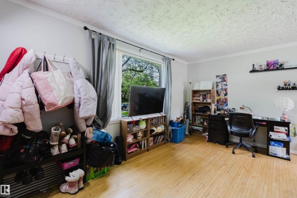 Kitchen - 10955 72 Av Nw, Edmonton, AB T6G0B1 Photo 3