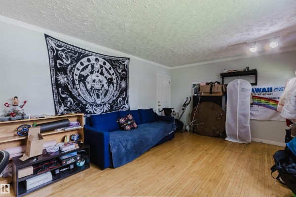 Bedroom 2 - 10955 72 Av Nw, Edmonton, AB T6G0B1 Photo 5