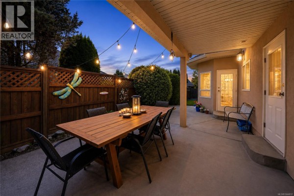 Bedroom - 1096 Aery View Way, Parksville, BC V9P2N9 Photo 4