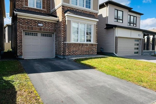 1096 Apolune Street, Ottawa, ON K2J6N8 Photo 2