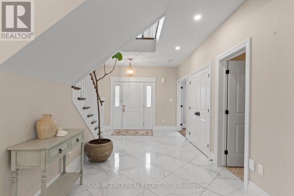 1096 Westbrook Road, Hamilton, ON, photo 3