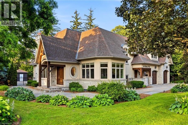 1098 Lakeshore Road W, Oakville, ON, photo 3
