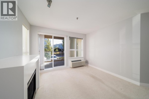 Dining room - 1099 Sunset Drive Unit# 224, Kelowna, BC V1Y9Z2 Photo 5