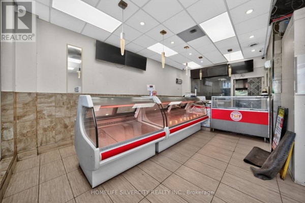 10990 Chinguacousy Road, Brampton, ON L7A0P1 Photo 4