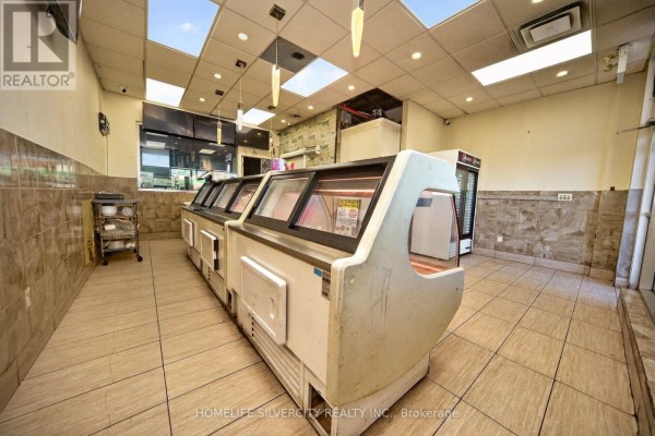 10990 Chinguacousy Road, Brampton, ON L7A0P1 Photo 5