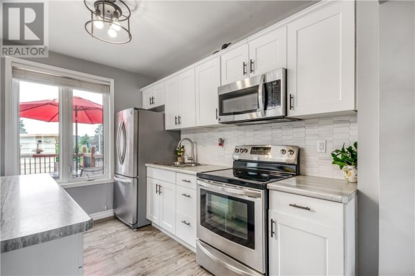 10a Orford Street, Copper Cliff, ON, photo 2