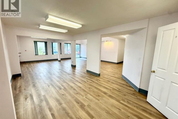 11, 107 Swanson Drive, Hinton, AB T7V1H1 Photo 4