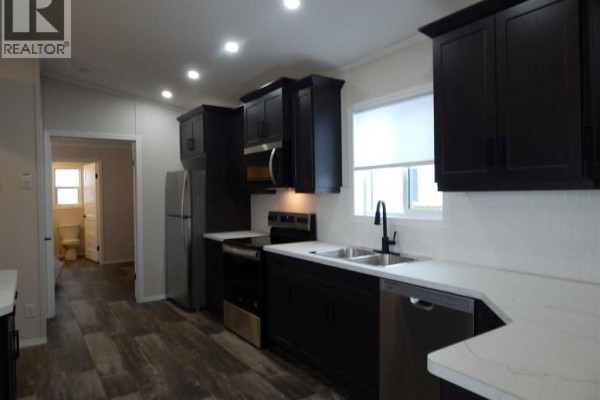 #11, 5210 65 Avenue, Olds, AB, photo 3